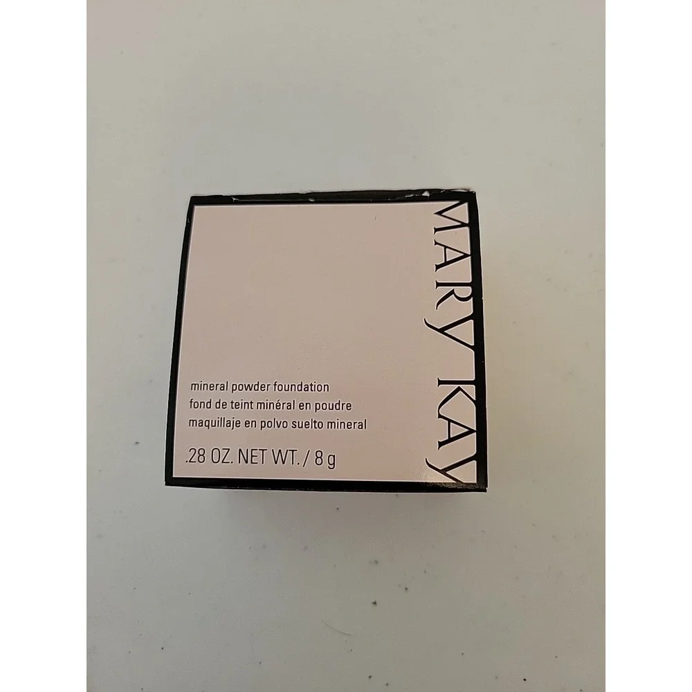 Mary Kay Mineral Powder‎ Foundation BRONZE 3 .28 oz. 8 g 040992